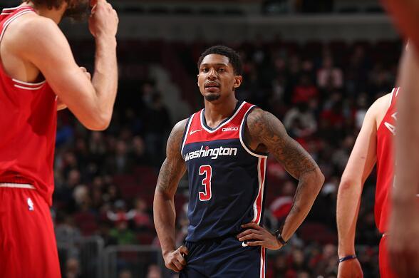 攻击型后卫 攻击型后卫