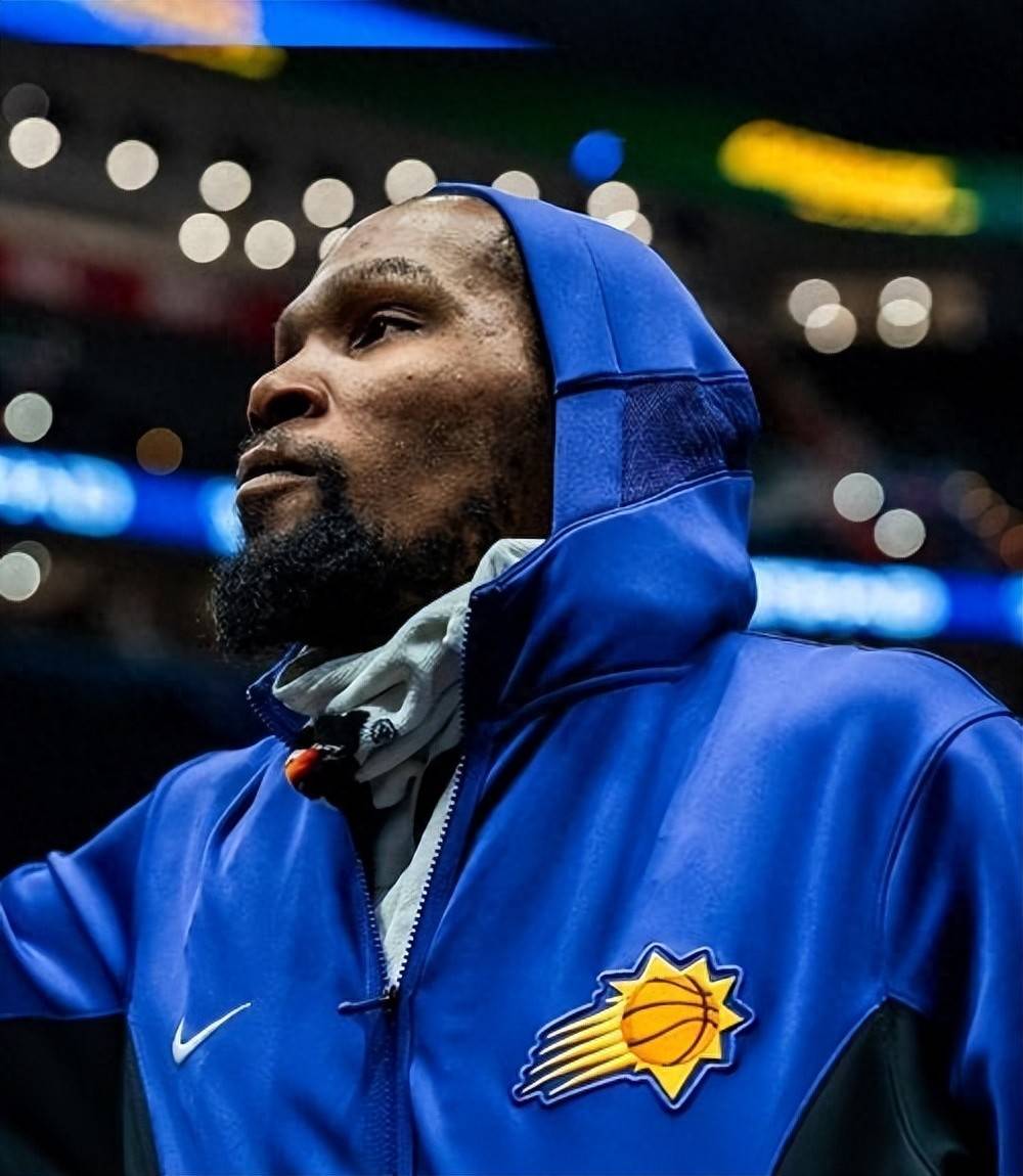 大前锋两个 大前锋两个