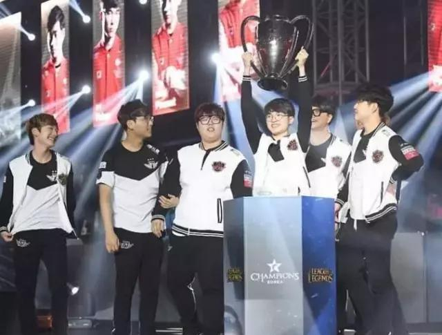 天变成尖叫 天变成尖叫