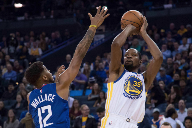 打麻将的进 打麻将的进